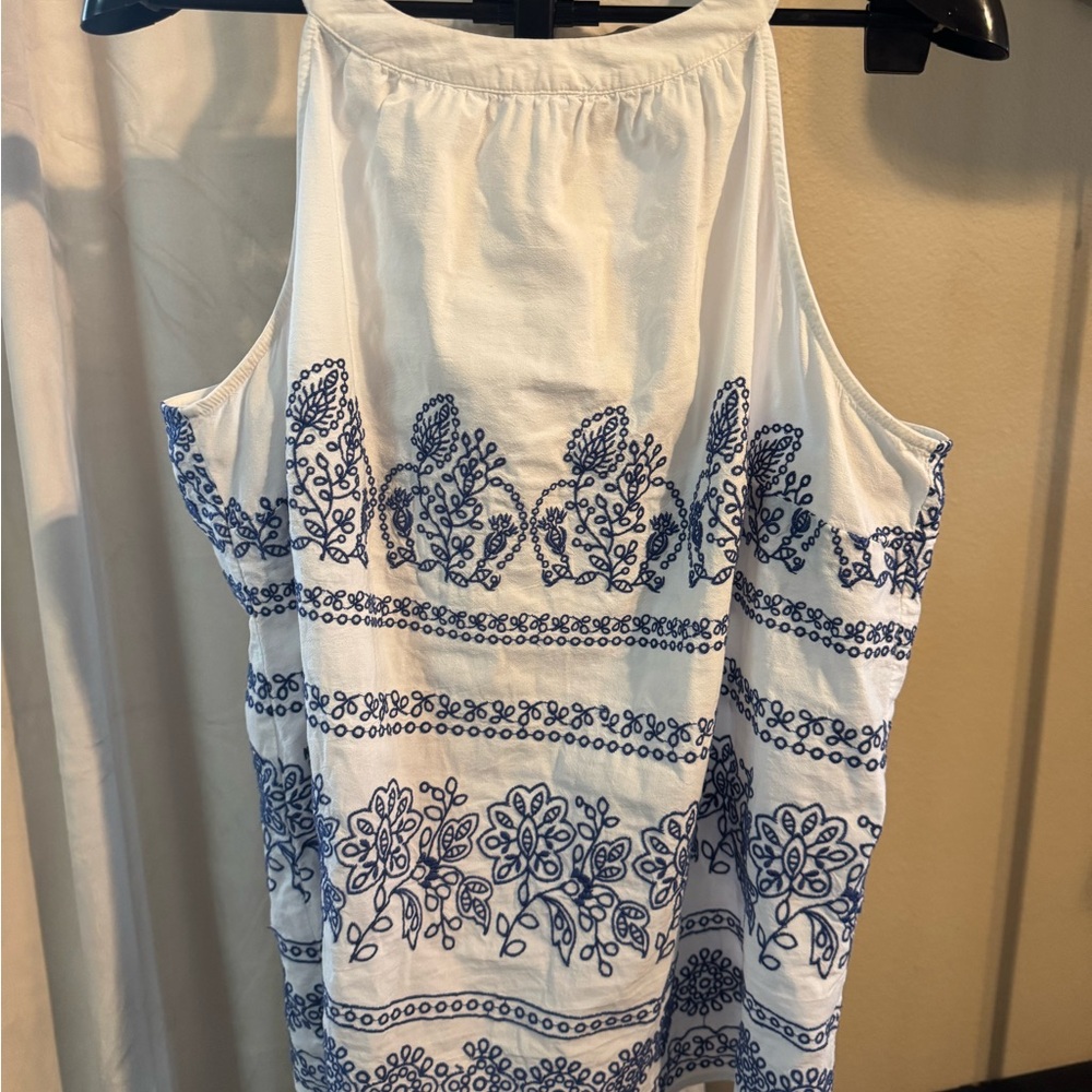 LOFT Plus Blue Embroidered Tank Top Size 18 White Boho Summer Blouse
